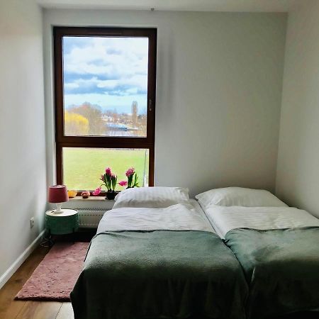 Baltic Riviera Apartments - Garden Sanctuary Retreat กดัญสก์ ภายนอก รูปภาพ