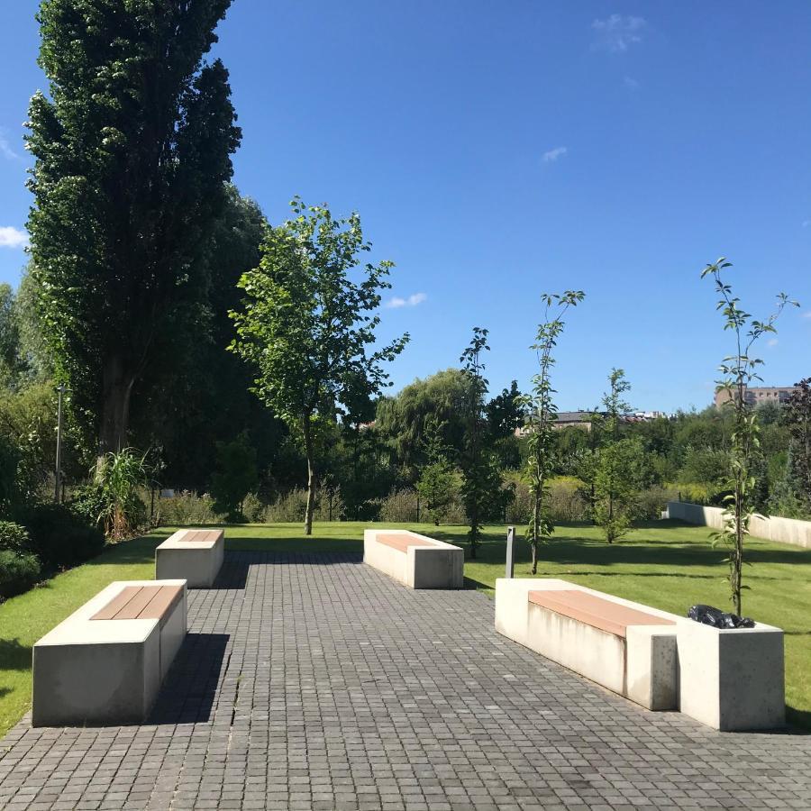 Baltic Riviera Apartments - Garden Sanctuary Retreat กดัญสก์ ภายนอก รูปภาพ