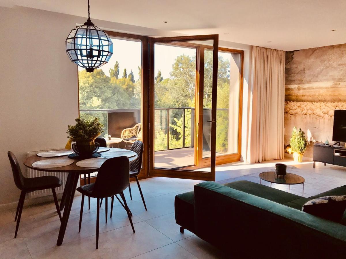 Baltic Riviera Apartments - Garden Sanctuary Retreat กดัญสก์ ภายนอก รูปภาพ