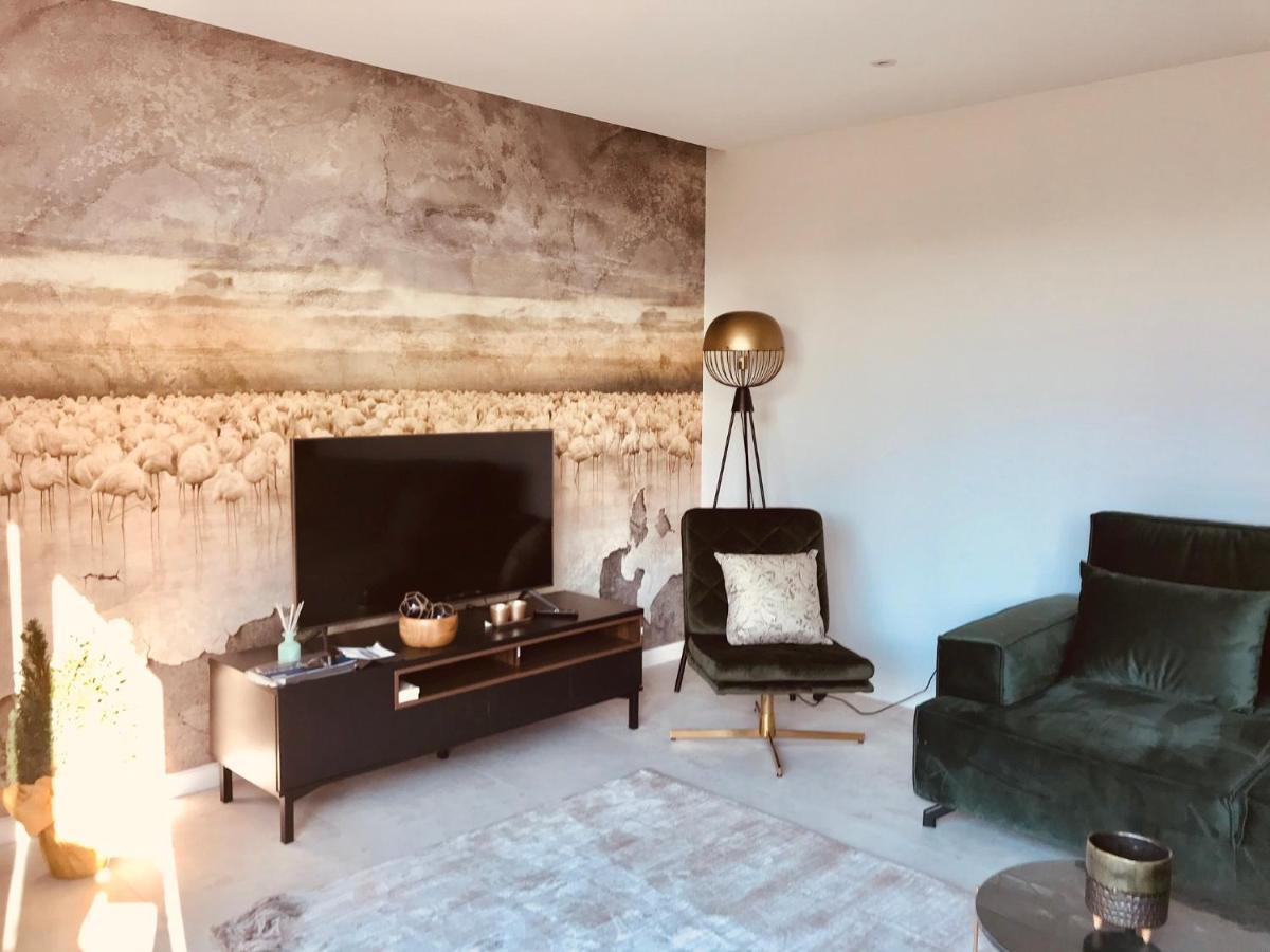 Baltic Riviera Apartments - Garden Sanctuary Retreat กดัญสก์ ภายนอก รูปภาพ