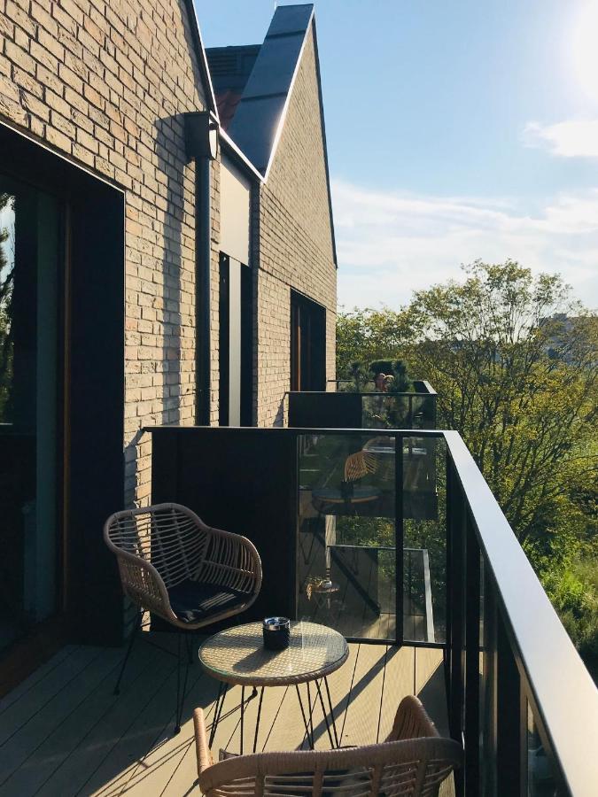 Baltic Riviera Apartments - Garden Sanctuary Retreat กดัญสก์ ภายนอก รูปภาพ