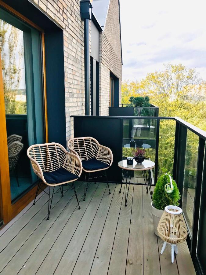 Baltic Riviera Apartments - Garden Sanctuary Retreat กดัญสก์ ภายนอก รูปภาพ
